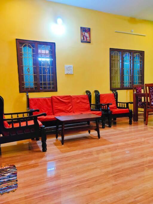 Smith Garden Farm House Auroville Pondicherry Exteriör bild
